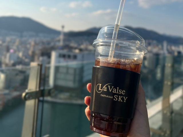 부산 영도에서 꼭 가봐야 할 28층 고층 감성카페 🌆