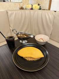 【東京観光】˗ˏˋ 食べると幸せ訪れる⁈とろふわオムライス🐣ˎˊ˗