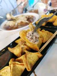เฮียเต้ กินอร่อย ร้านตามสั่งสไตล์จีน