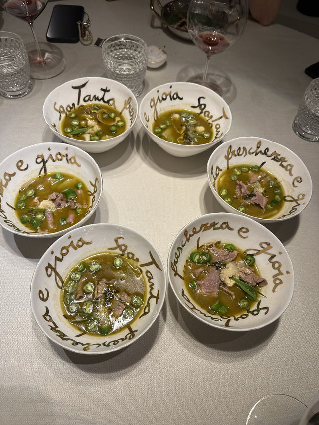 Experience Sichuan Fine Dining at Silver Cottage 1933 in Hong Kong 🇭🇰 