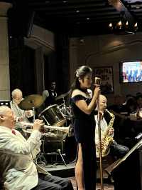 Shanghai Must-Do ✅ Attending Jazz Night at the Fairmont Peace Hotel