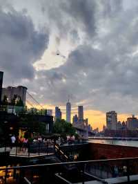 🍸夕陽、夜景、微醺調酒｜Time Out Market Bar 紐約夜晚的浪漫角落