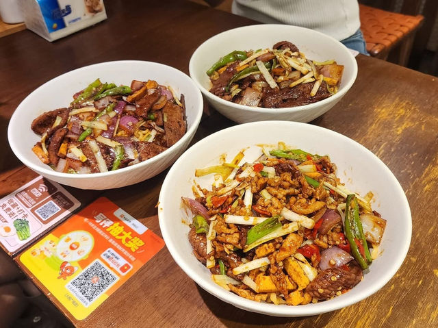 ร้านบะหมี่ตับซุนยู่จี้, เซี่ยงไฮ้ ร้านบะหมี่ตับซุนยู่จี้, เซี่ยงไฮ้