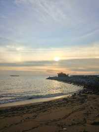 When the Ocean Says Goodnight — Tanjung Gemuk Sunset Magic