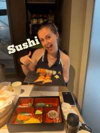 Eating my way through Osaka🍙🍱🍜🥟