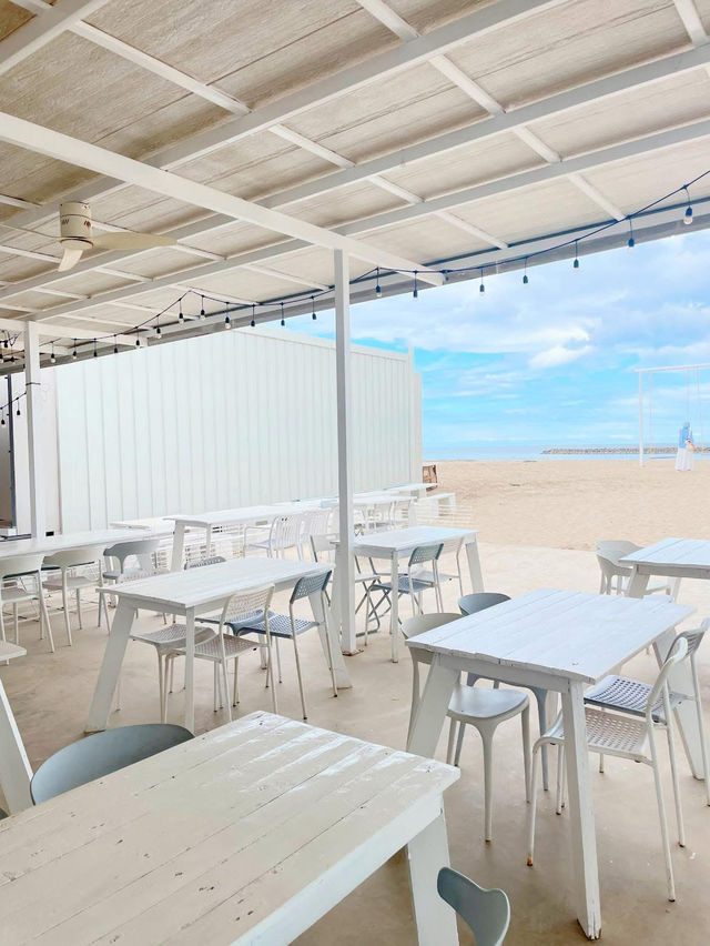 จันทร์จ้าว Cafe & Restaurant 