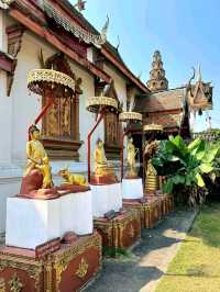 Temple Hopping in Chiang Mai’s Old Soul