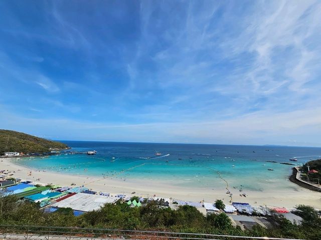 หาดตาแหวน เกาะล้าน
