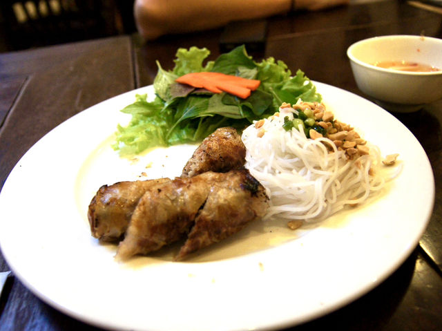 🍽️ A Flavorful Feast at Ngon Restaurant, HCMC