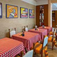 Holiday Pastry - Garfield's House ย่านเจริญนคร