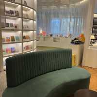 조용한 호캉스에 감성 한 스푼📖 라한셀렉트 북라운지