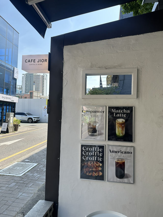 【韓国/蔚山】おしゃれでお酒も飲めちゃうカフェ☕️
