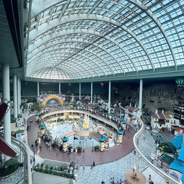 Whirlwind Wonders: A Day at Lotte World Seoul 🇰🇷