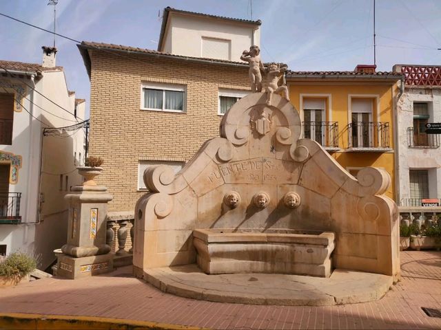 Small Town Feels in Valencia