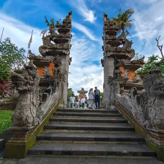 Taman Mini Indonesia Indah (TMII)