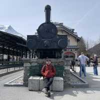 นั่งรถไฟชมธารน้ำแข็งMontenvers-Mer de Glace