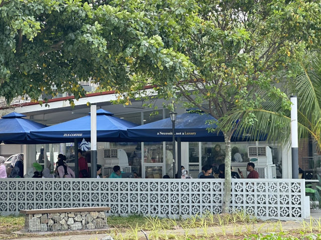 Brew-tiful Vibes at the Waterfront!