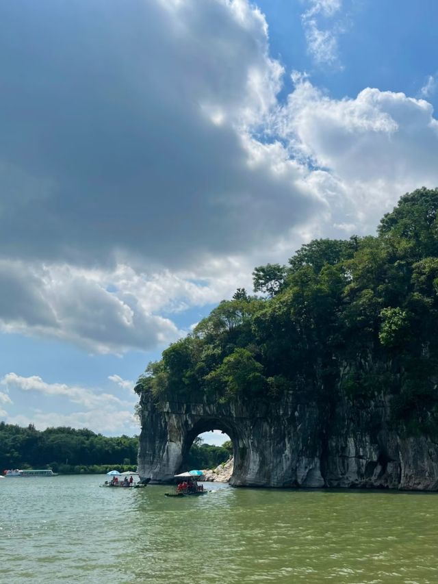 Drifting Through Paradise: The Magic of Yangshuo