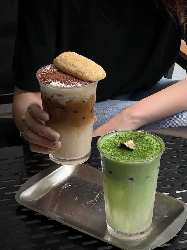 Saebyeok Cafe