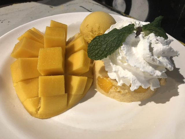 【Mango Tango｜バンコク・サイアムスクエア 「マンゴー好きの楽園。タイの国民的スイーツがここに集結」】