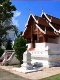 วัดพระแก้วดอนเต้าลําปาง