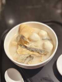 Pre-Flight Bliss: Plaza Premium First Lounge Experience at HKIA