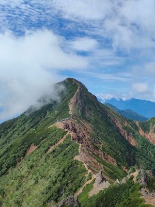 Mountaineering in the Southern Alps of Nagano Prefecture