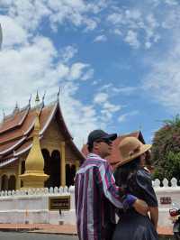 ที่เที่ยว วัดเซียงทอง ที่หลวงพระบาง