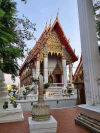 สงบใจท่ามกลางความงามแห่งศิลปะไทย ✨🙏