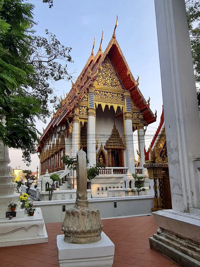 สงบใจท่ามกลางความงามแห่งศิลปะไทย ✨🙏