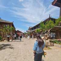 “Beneath the Jade Dragon’s Gaze”- A Day in Baisha Old Town, Lijiang