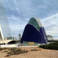 Ciutat de les Arts i les Ciències A Futuristic Cultural Wonderland