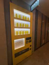 【愛知】自販機のドアを開ければ…栄の隠れ家牡蠣イタリアン🍋