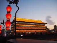 Day & Night view of Xi’An City Wall 