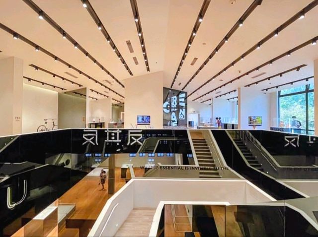 上海 | 玻璃博物館：一場超乎想像的晶瑩之旅