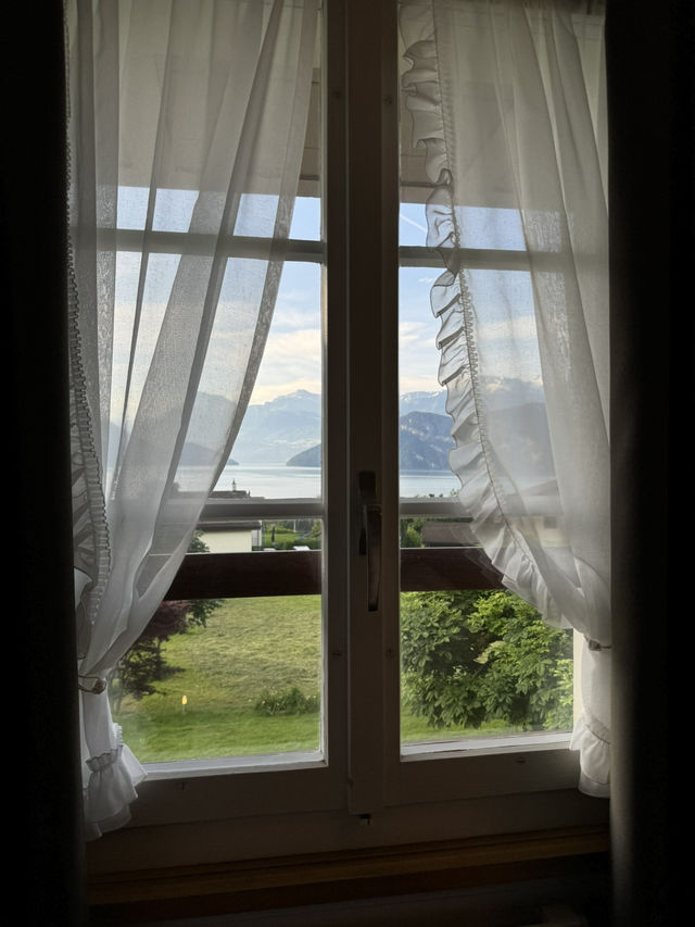 🏞️ Weggis – เมืองพักตากอากาศริมทะเลสาบลูเซิร์น 🇨🇭