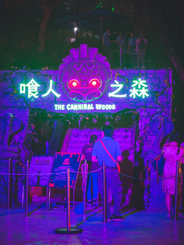 🌟【海洋公園哈囉喂!六大鬼域全面開箱】👻 今次哈囉喂同以前完全唔同晒!全園變身大型表演舞台🎭,每轉個彎都有驚喜演出,忙到停唔到,周圍滿佈嘩鬼👻~個個造型都好型~好落力投入角色。仲有爆肌Oppa 🌟【海洋公園哈囉喂!六大鬼域全面開箱】👻 今次哈囉喂同以前完全唔同晒!全園變身大型表演舞台🎭,每轉個彎都有驚喜演出,忙到停唔到,周圍滿佈嘩鬼👻~個個造型都好型~好落力投入角色。仲有爆肌Oppa