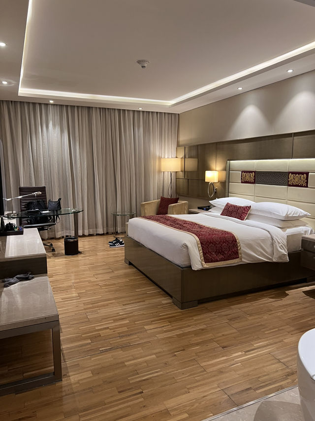 A Luxe Stopover at JW Marriott Mumbai Sahar Airport ✈️🌆