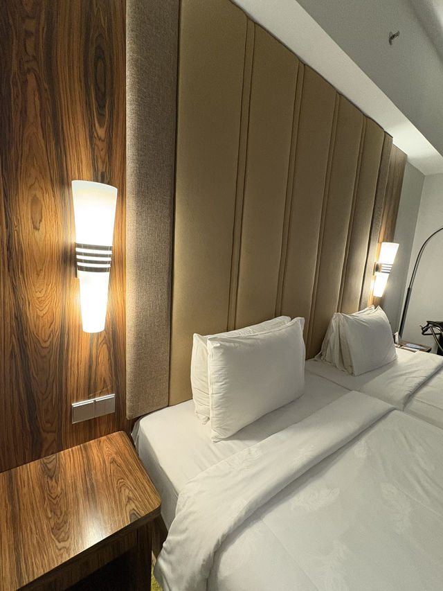 Zenith Escape🌟 Zenith Escape🌟