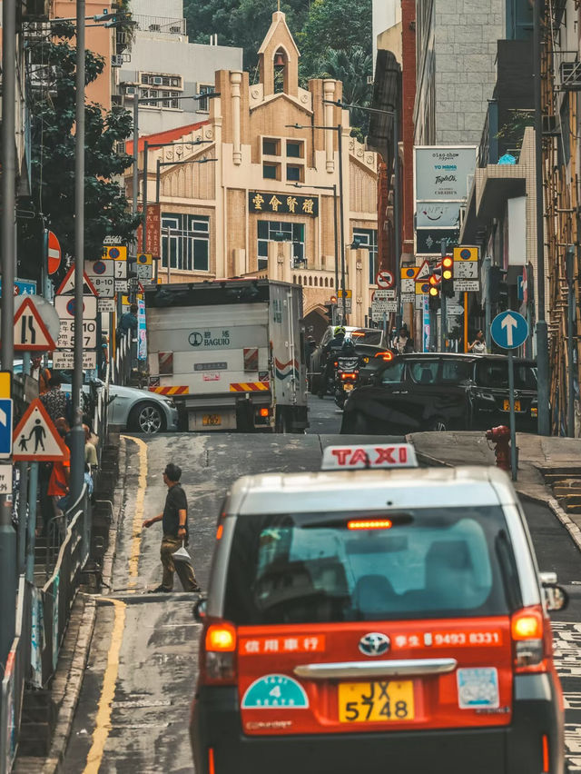 Hong Kong Citywalk🚶♂️📸: Epic Photo Spots & Ultimate Vibes 🚶♂️✨ Hong Kong Citywalk🚶♂️📸: Epic Photo Spots & Ultimate Vibes 🚶♂️✨
