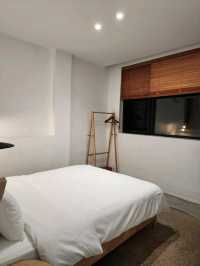 Comfy Vibes at Hotel Xingle – The Perfect Staycation Spot ✨🛏️