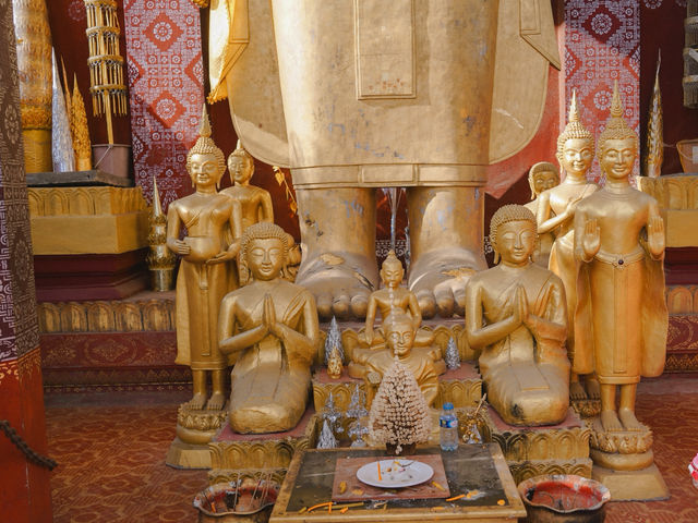 วัดแสนสุขาราม หลวงพระบาฝ วัดแสนสุขาราม หลวงพระบาฝ