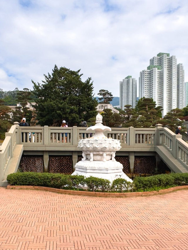 A Tang Dynasty Dream in Diamond Hill A Tang Dynasty Dream in Diamond Hill