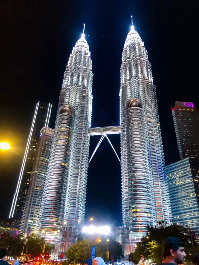 KLCC 2日1夜輕鬆遊，不用請假