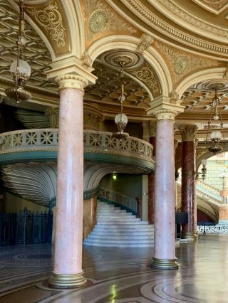 👑การเดินทางสำรวจสถาปัตยกรรมนีโอคลาสสิกอันงดงามของบูคาเรสต์ ประเทศโรมาเนีย ปารีสแห่งตะวันออก 💖