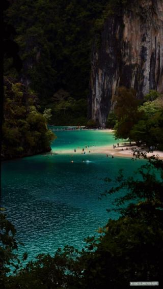 🌴☀️ Krabi, but make it local. 😂