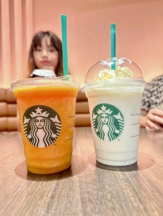 Fuel Up at Starbucks Before Entering Universal Studios Singapore!