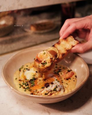 🍝 中環｜蘇豪區必食意式手工麵 ✕ 西班牙 Tapas！必試流心天婦羅Burrata ＋ 蟹肉法式白醬配63度溫泉蛋