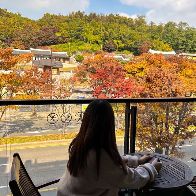 꼭 가봐야 할 단풍명소 인천 투썸플레이스 문학점