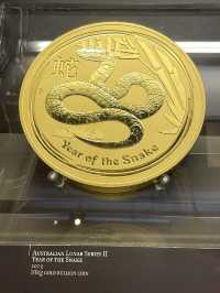 Perth mint ( Birth of gold bar 😋😋)